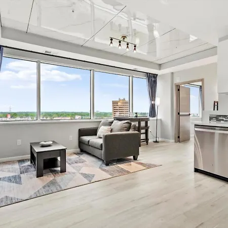 Stunning Two Bedroom Penthouse With City Views
